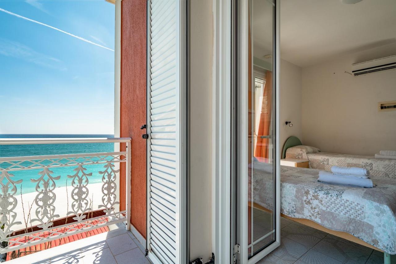 דירות Trapeza  Angela Sea View 4 מראה חיצוני תמונה